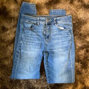 American Eagle Hi-Rise Jegging